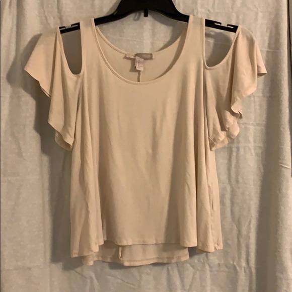 Forever 21 soft and flowing cold shoulder top 💖 - Picture 1 of 4